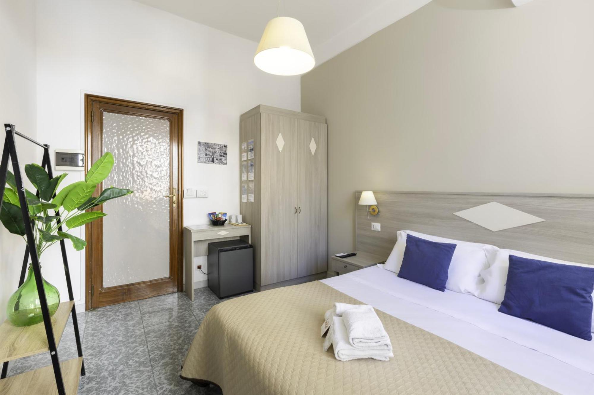 Kalie Rooms Guest House Cagliari Exterior foto