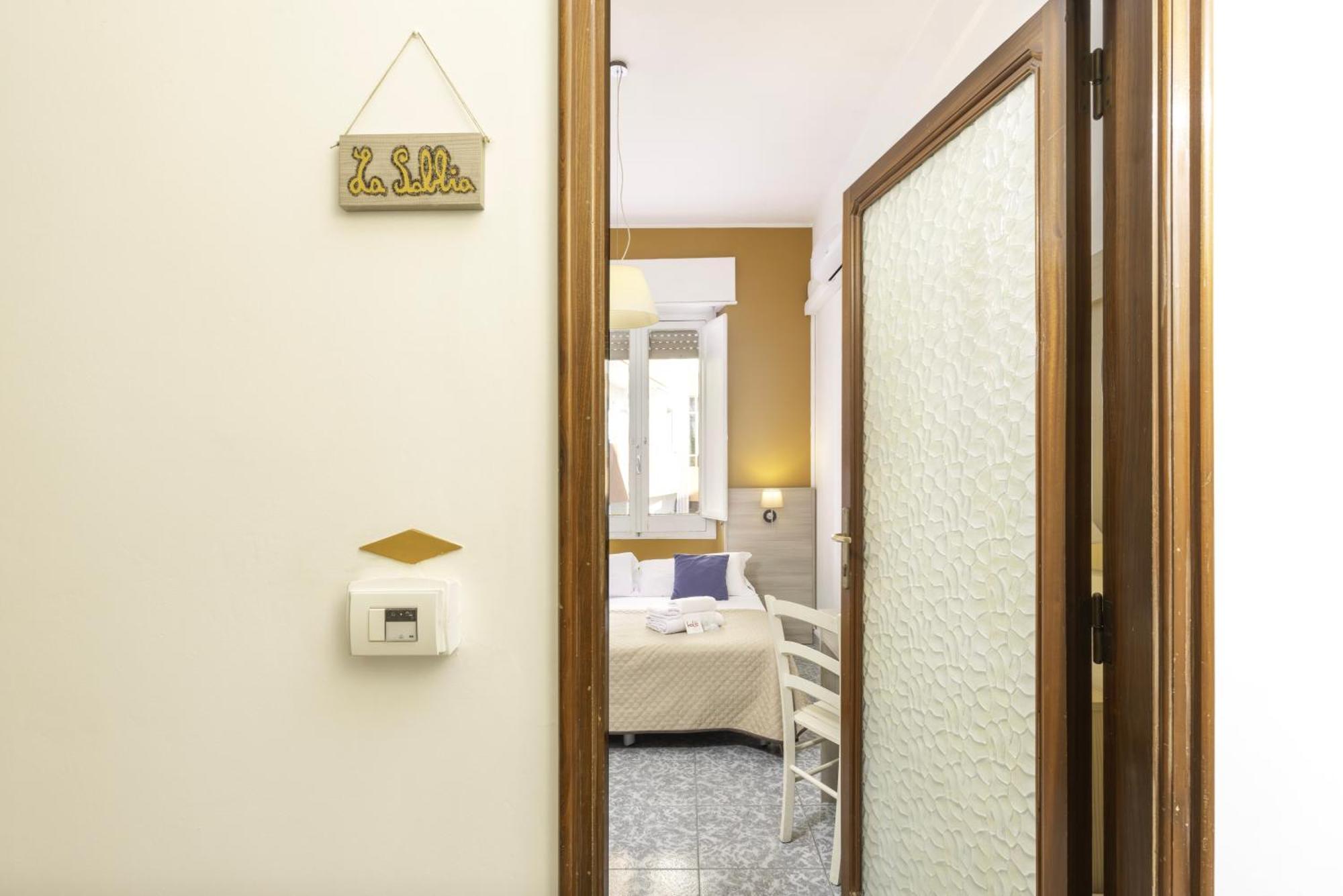 Kalie Rooms Guest House Cagliari Exterior foto